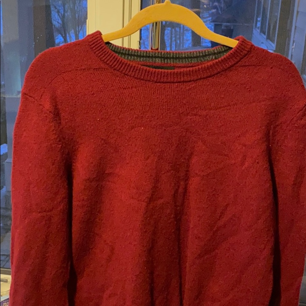 Banana Republic Red Sweater (Slim Large)